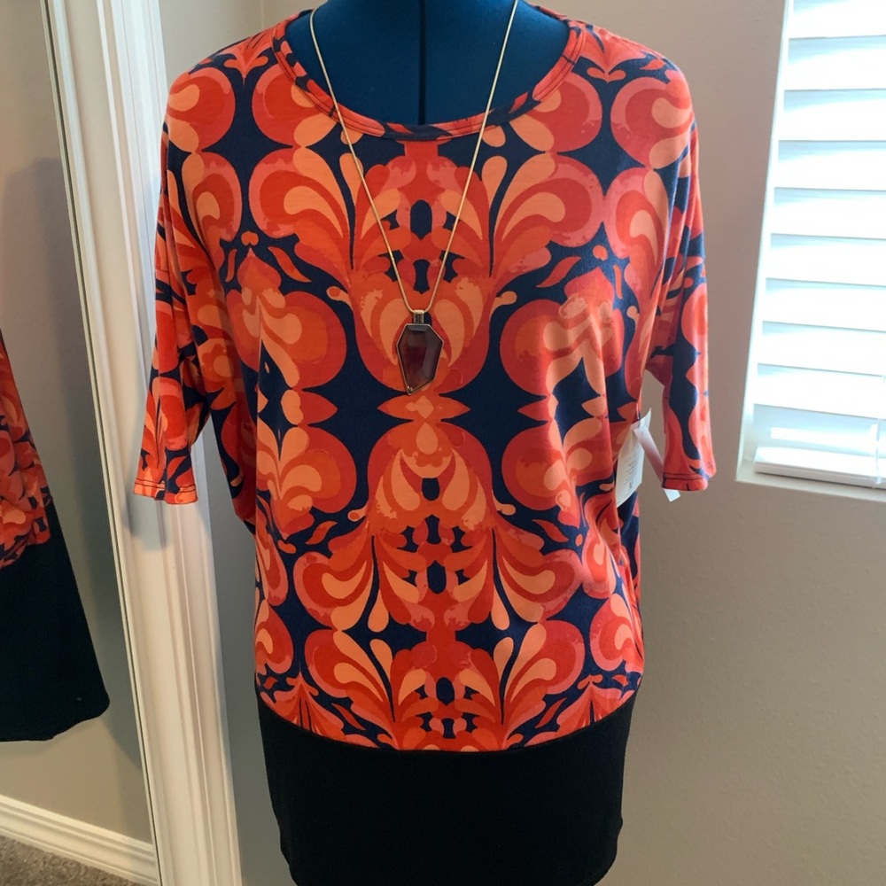 LuLaRoe Irma Tunic